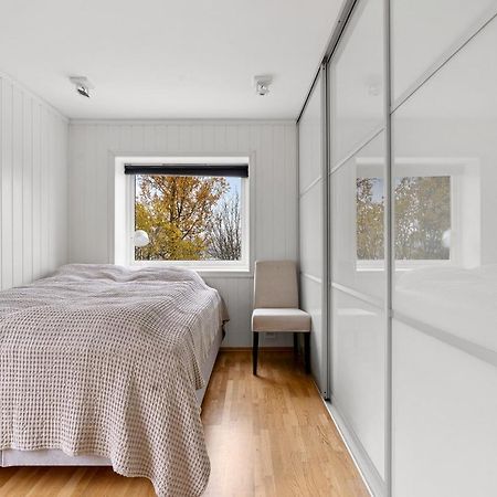 Cozy Elegant 2Bedroom Apt W/Parking And Nice View Tromso Bagian luar foto