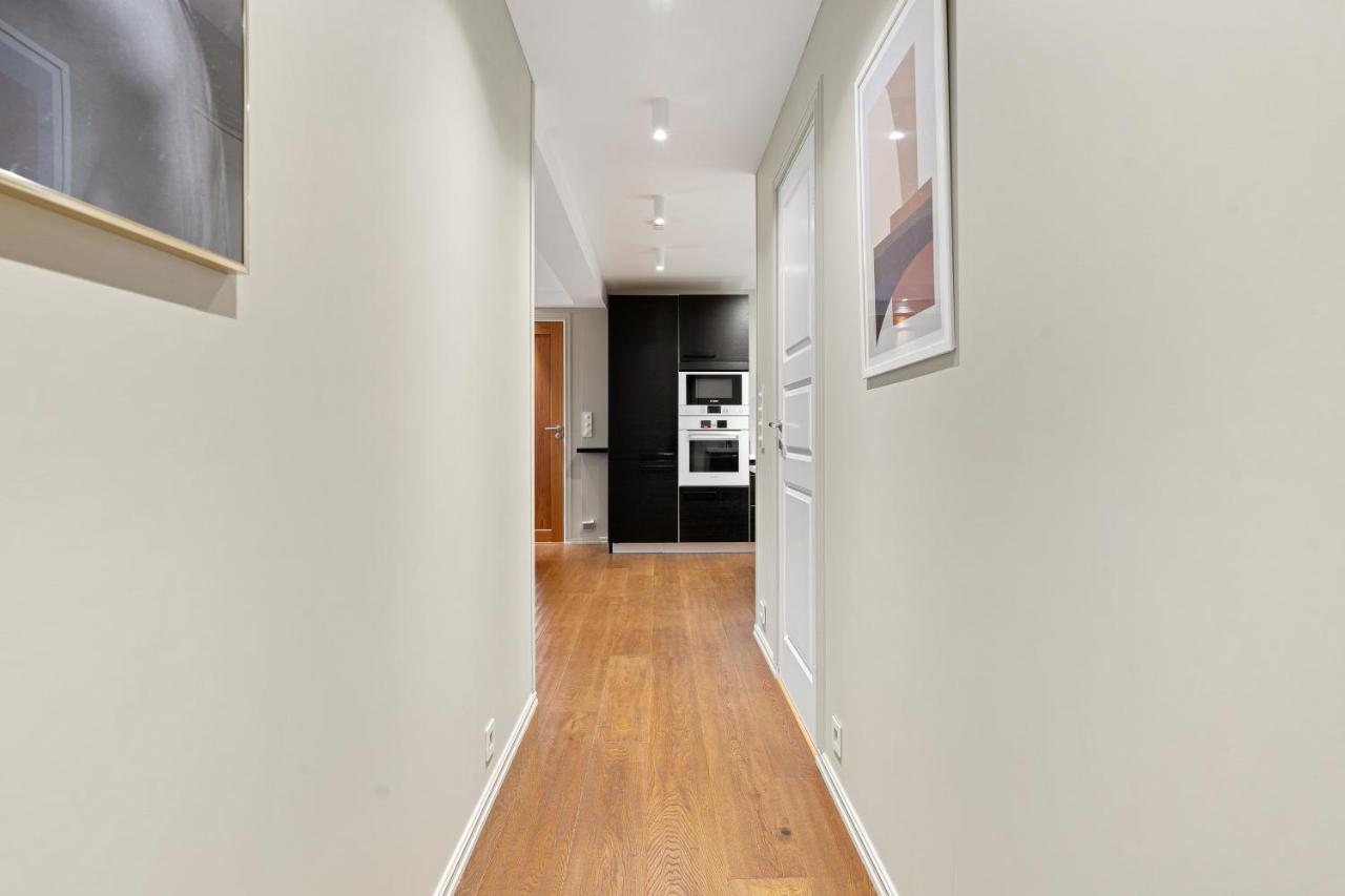 Cozy Elegant 2Bedroom Apt W/Parking And Nice View Tromso Bagian luar foto